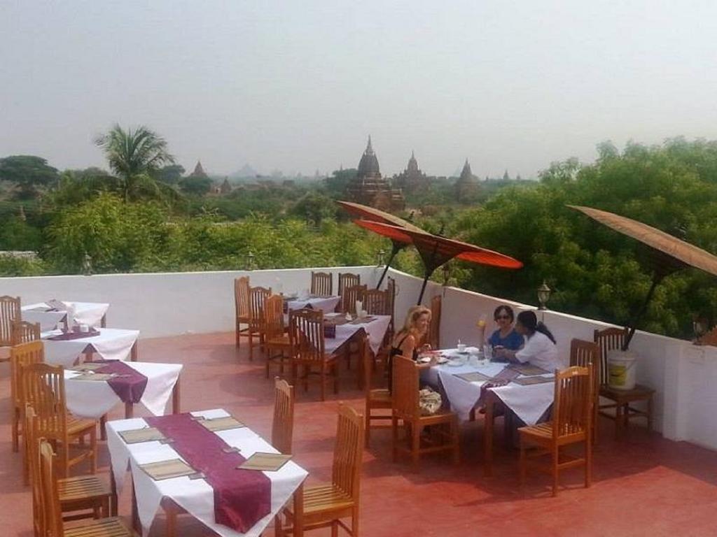 Manisanda Hotel Bagan Bagian luar foto