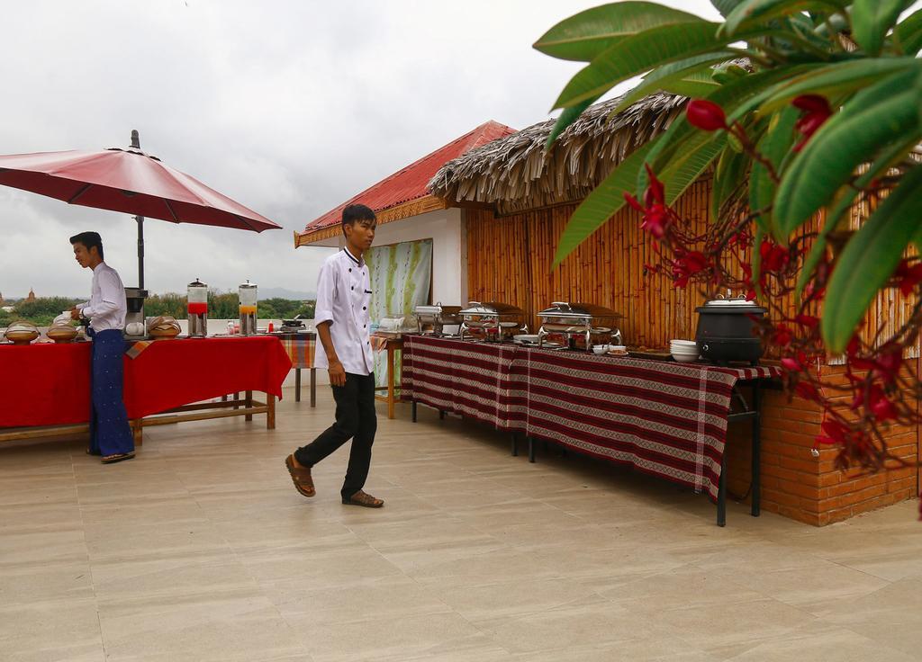 Manisanda Hotel Bagan Bagian luar foto