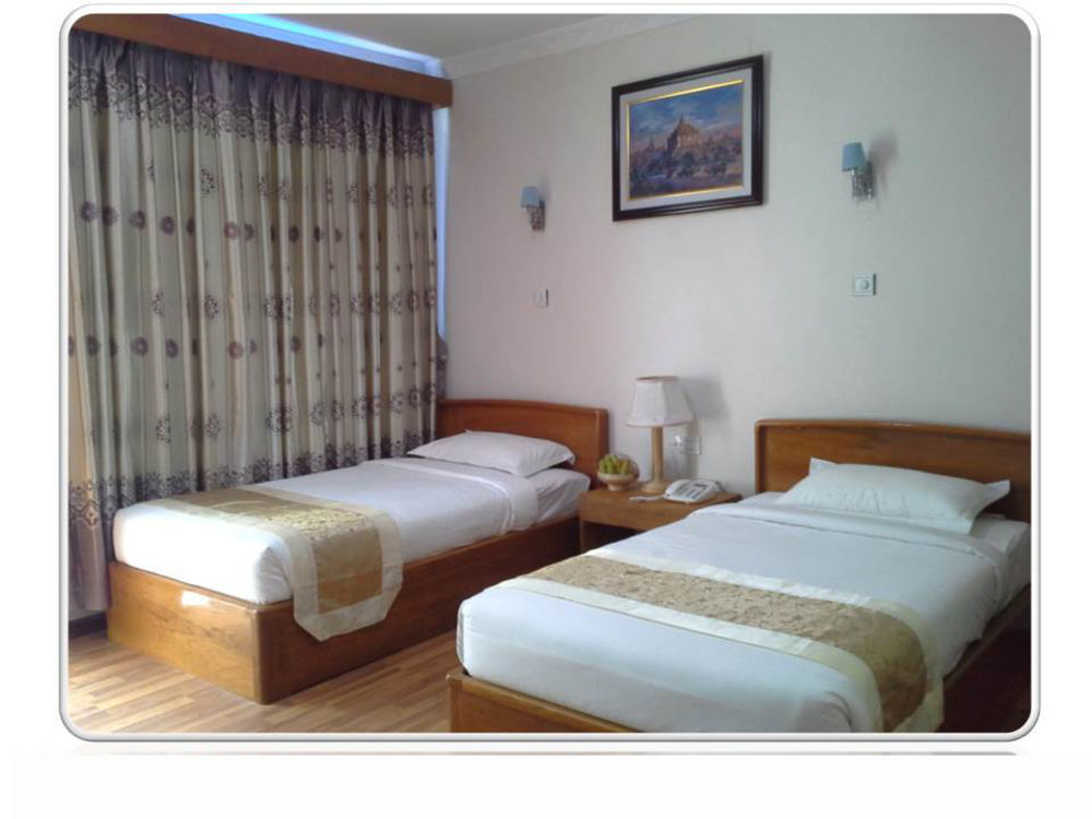 Manisanda Hotel Bagan Bagian luar foto